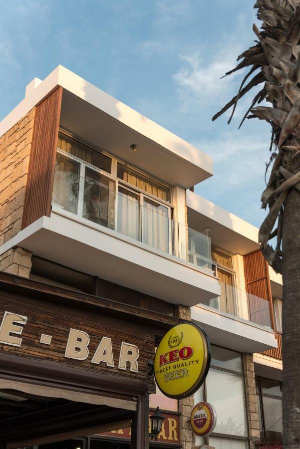 Poseidon'S Luxury Apartment Paphos Esterno foto